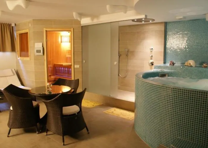 Gæstehus Astuoni 4*